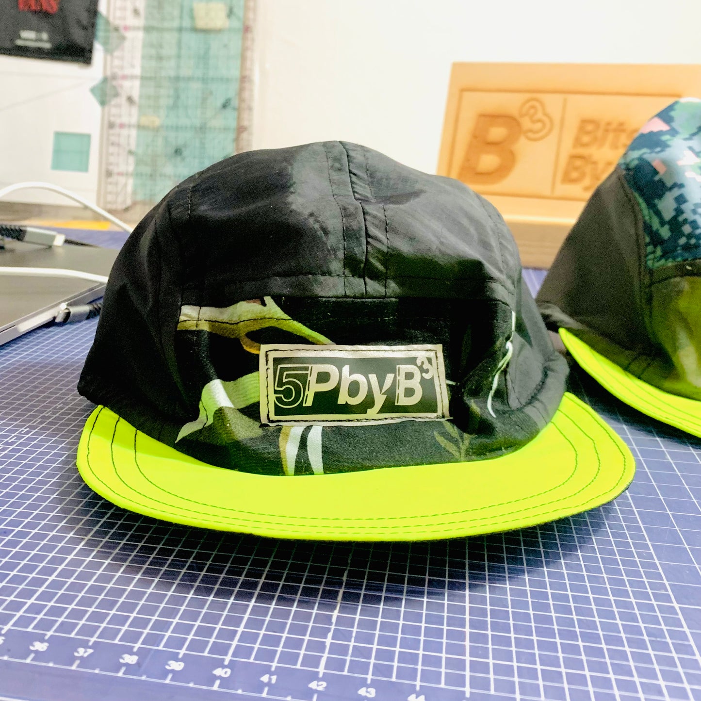 5PbyB3 (samples)